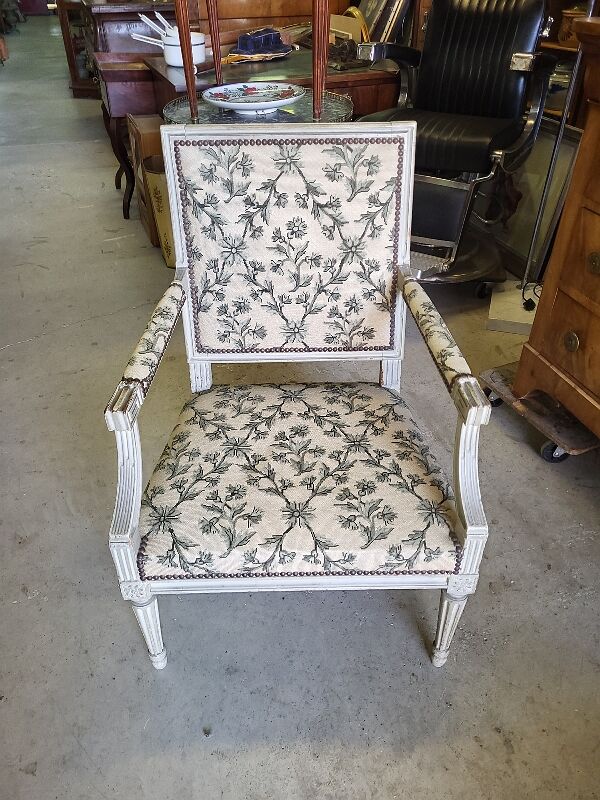 Armchair Louis XVl grey of the Xlx th century n°1