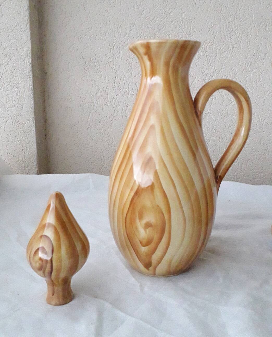 Vallauris faux wood service