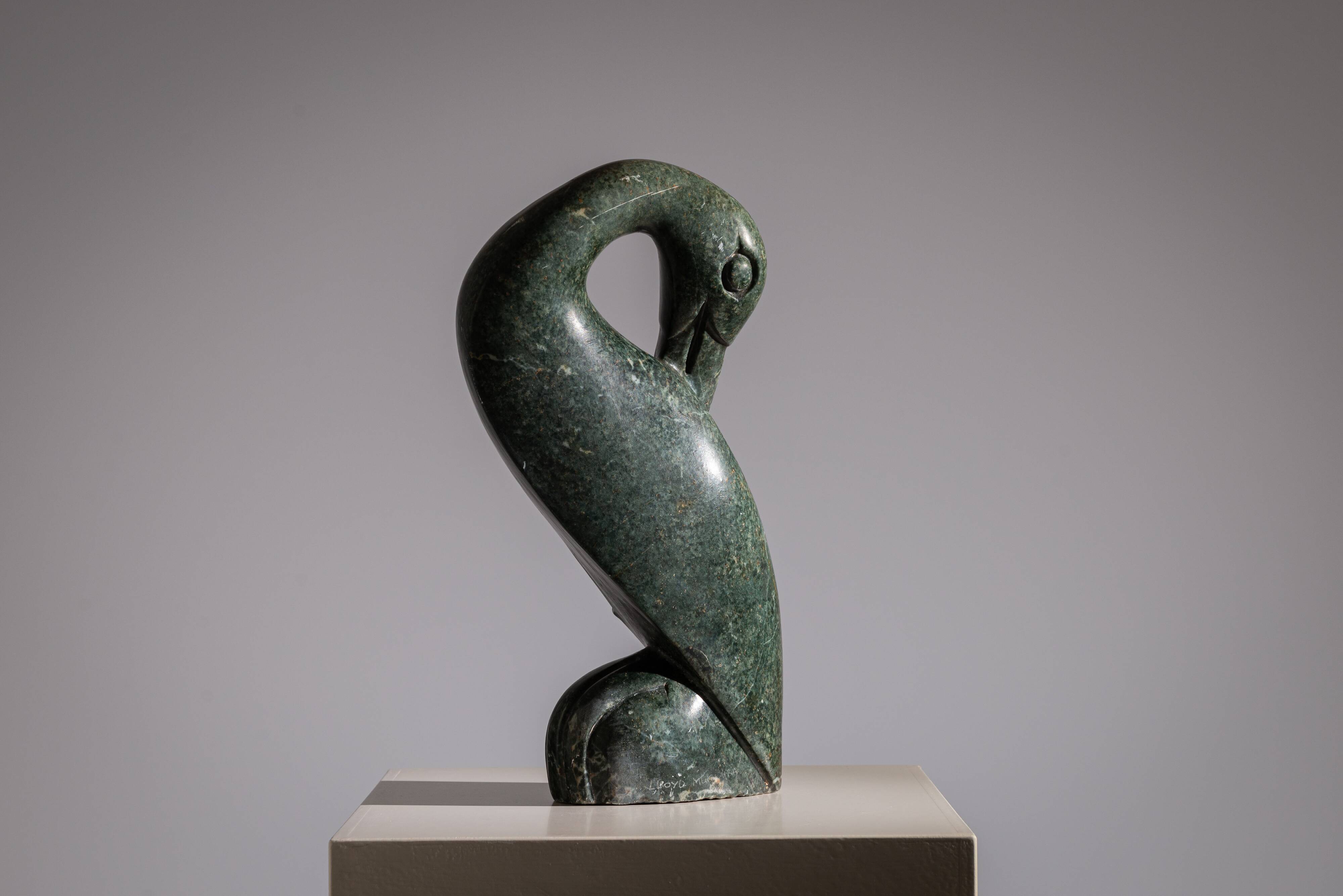 Shona bird sculpture in serpentine stone