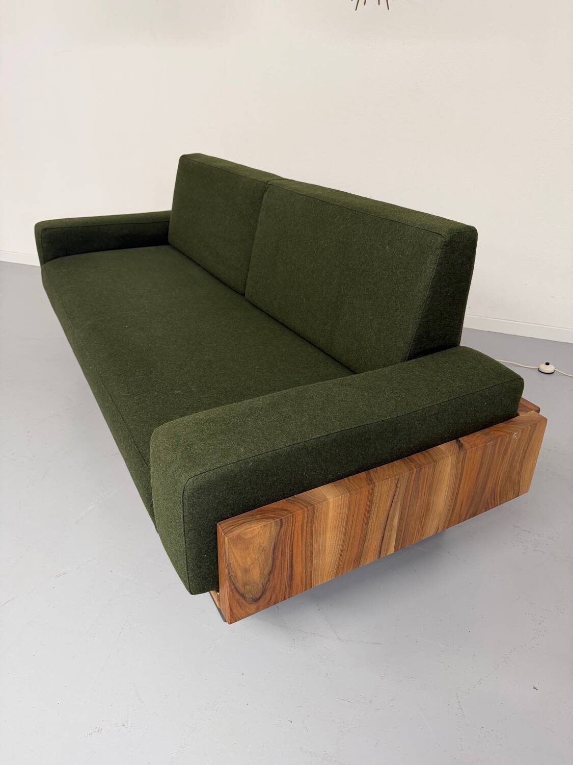 Vintage 3-seater sofa, green, solid wood, 70s/80s design