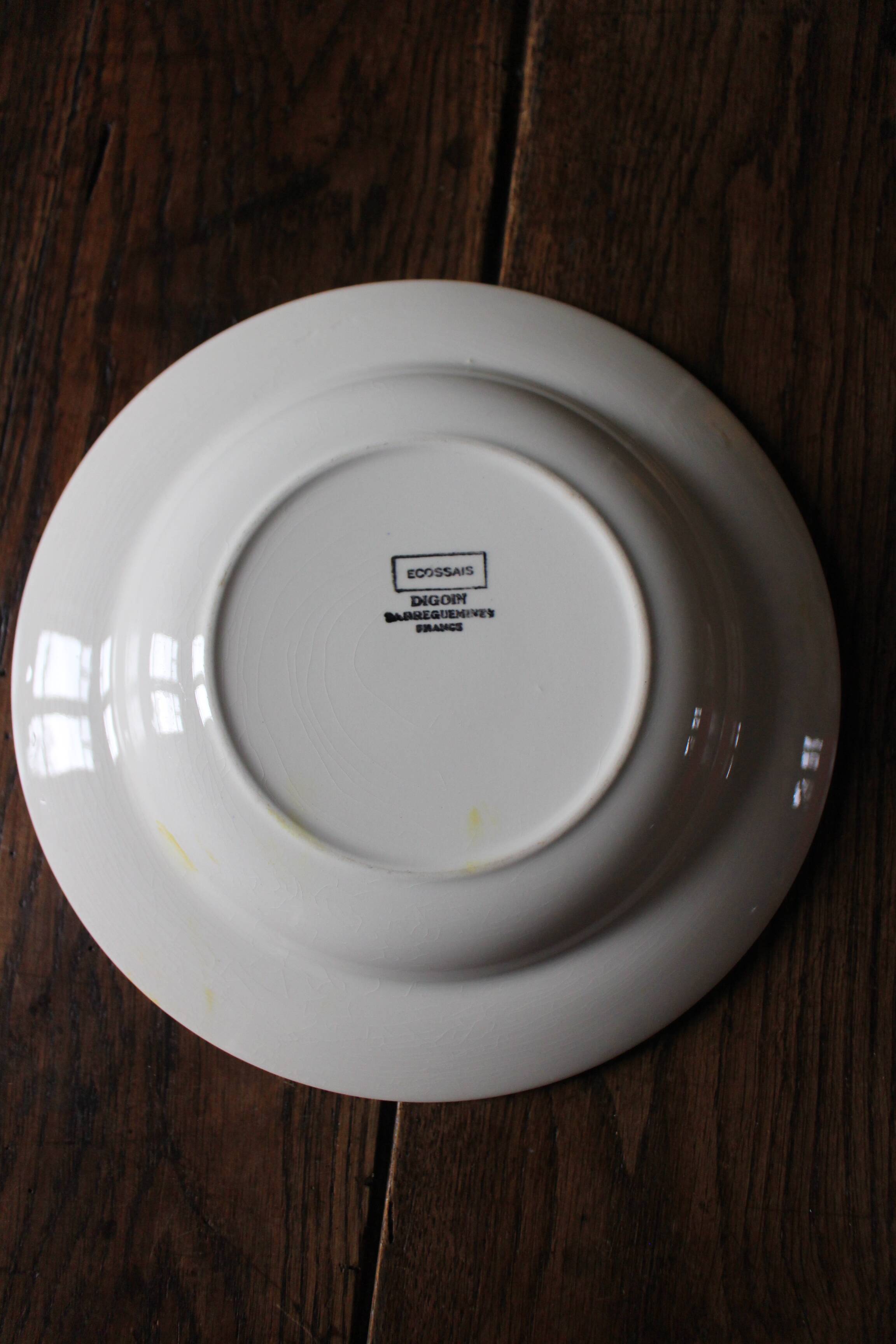 A Lot of 4 Yellow Orange Digoin Sarreguemines Scottish plates