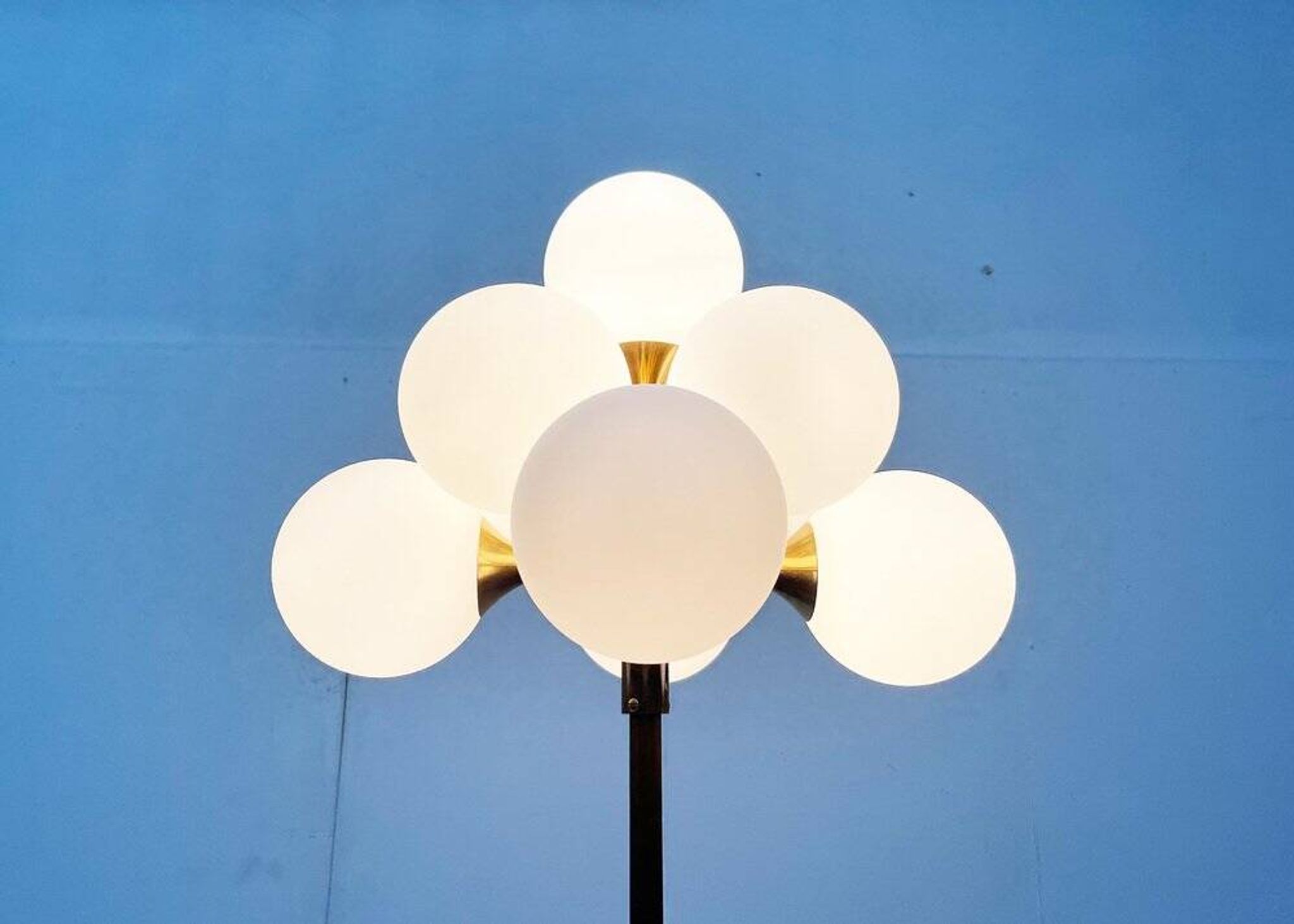 German brass floor lamp in Space Age style from the mid-century by Kaiser Leuchten, 1960s.