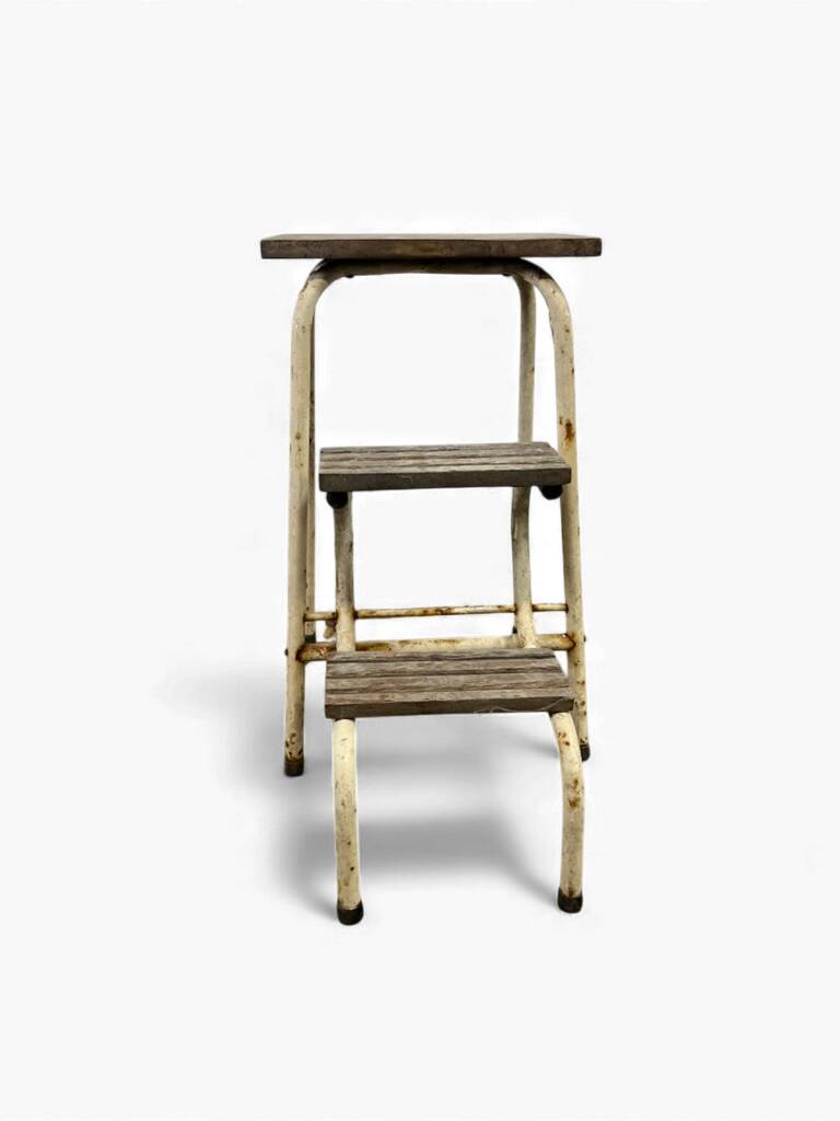 Vintage folding stool/kitchen step stool/ladder