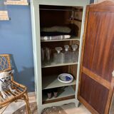 Wardrobe vintage bonnetière soft green 1970