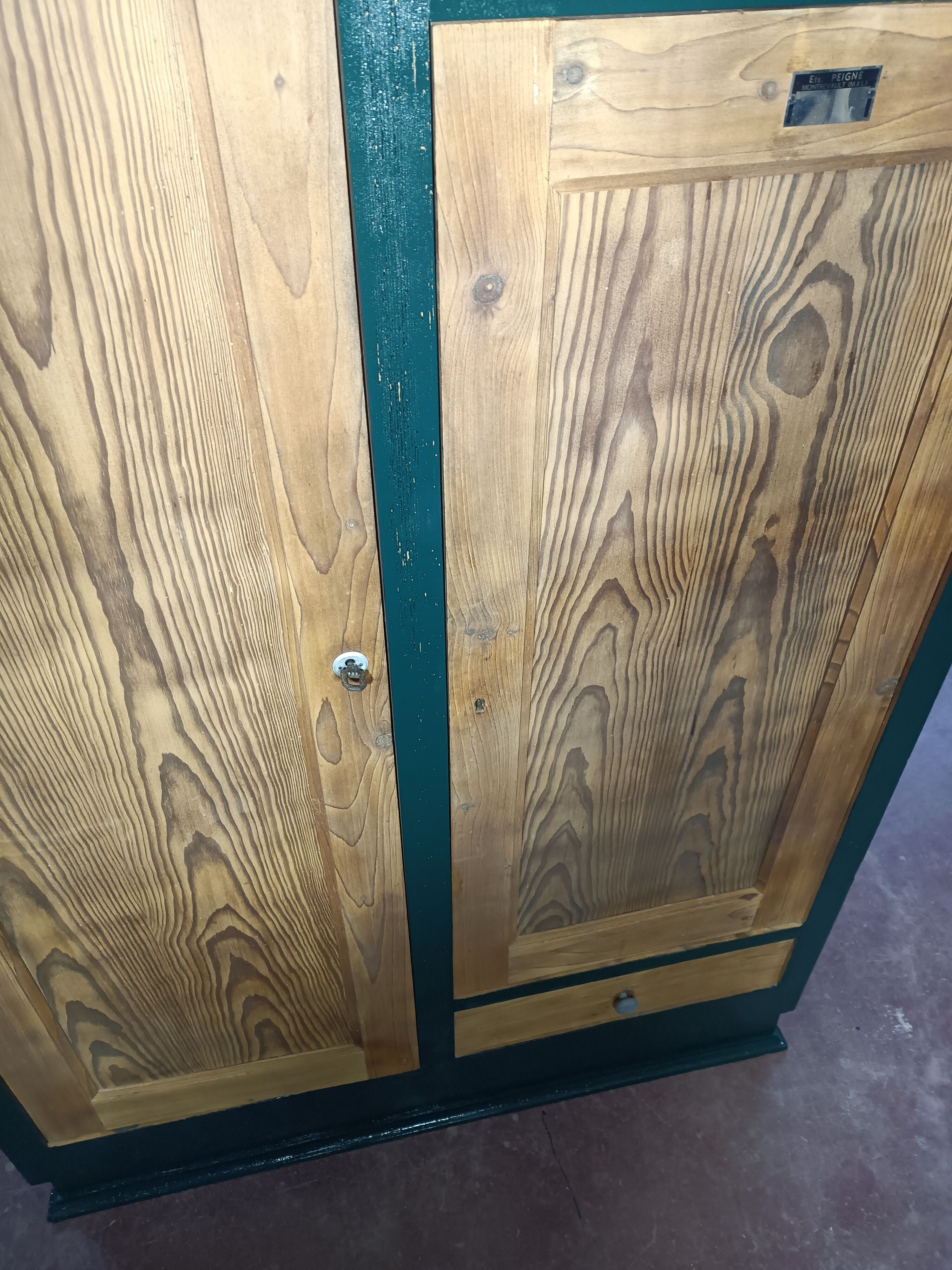 Armoire d'atelier
