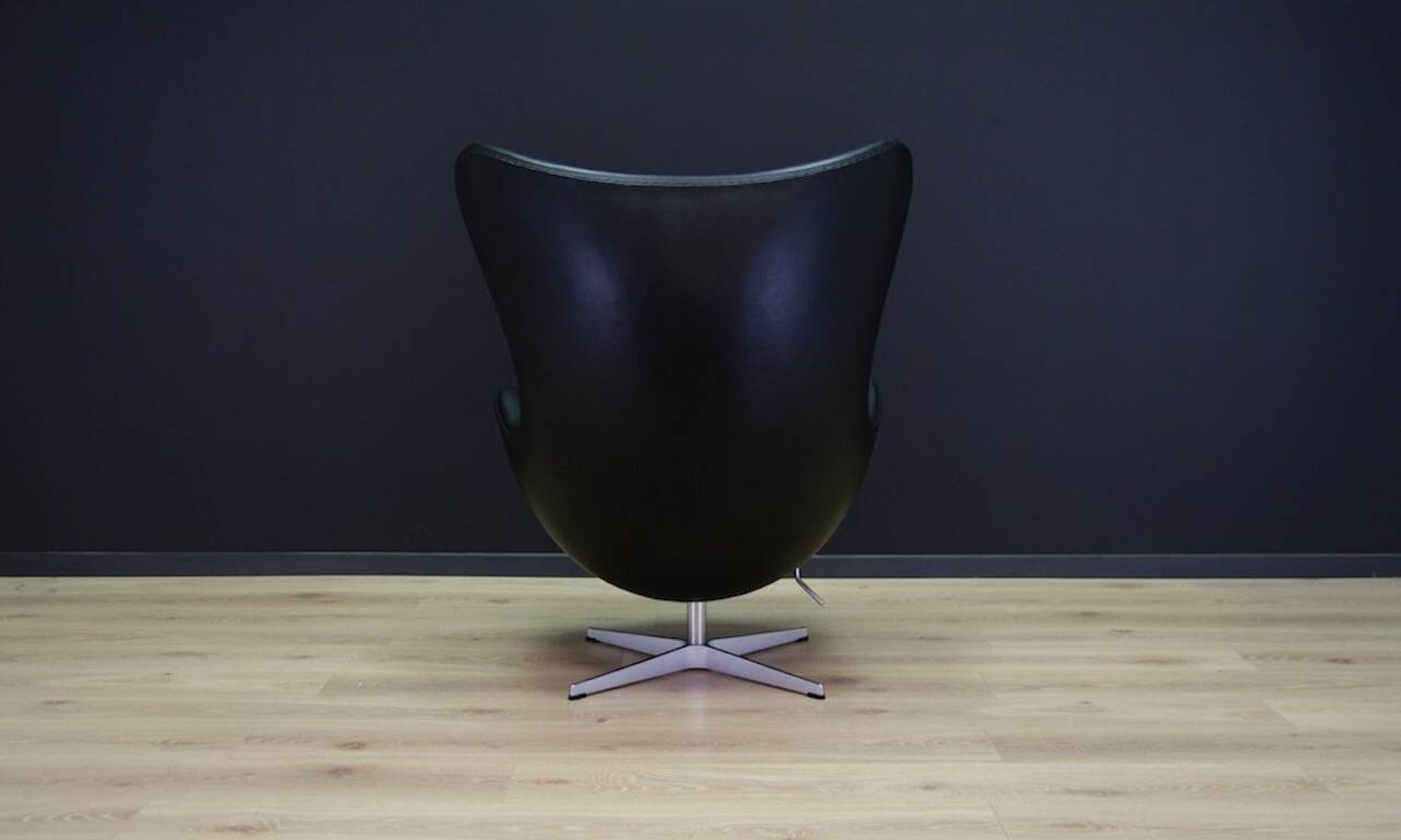 Egg Chair, Danish design, designer: Arne Jacobsen, manufacturer: Fritz Hans