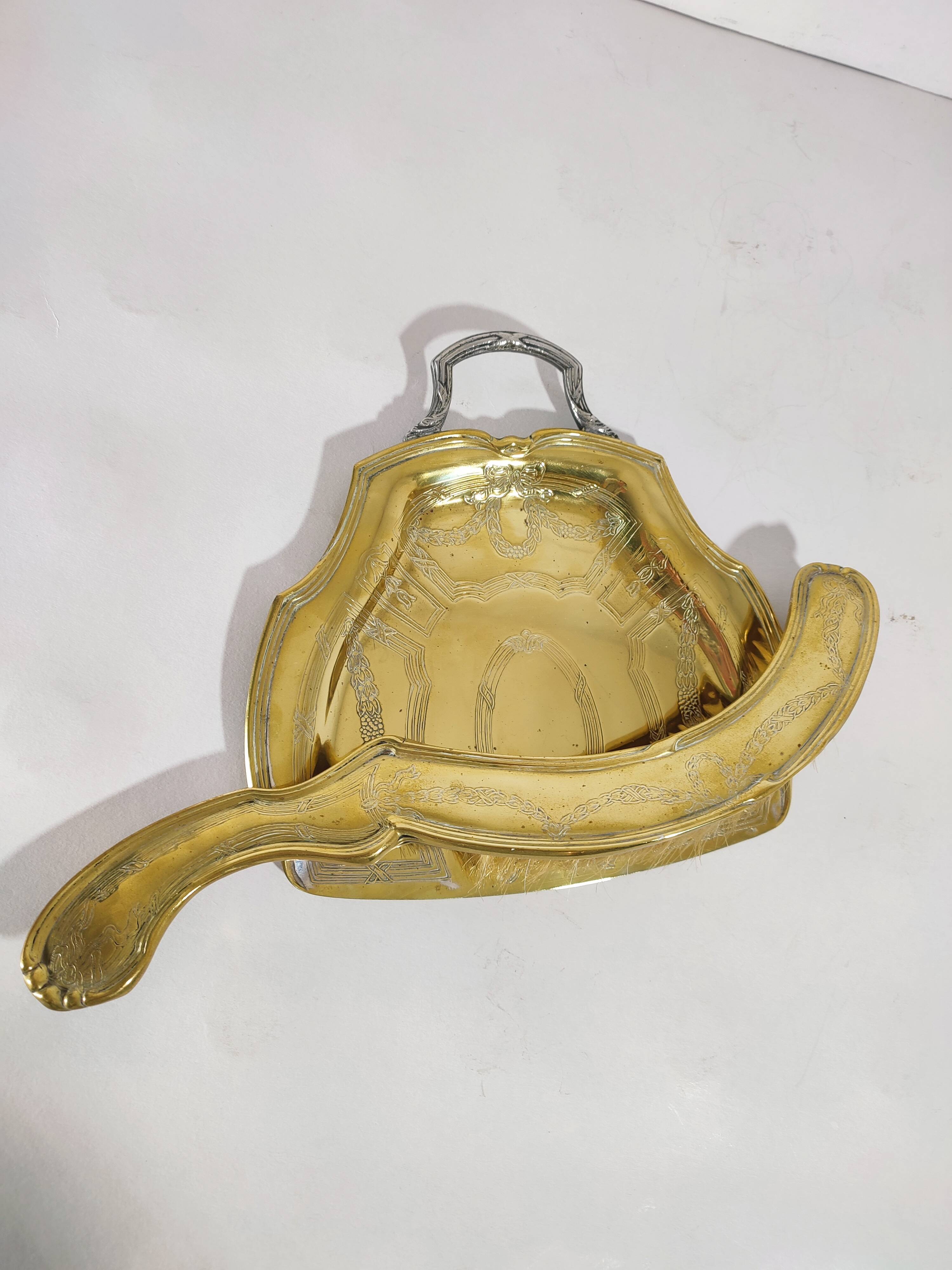 Crumb catcher 19th century Victor Saglier