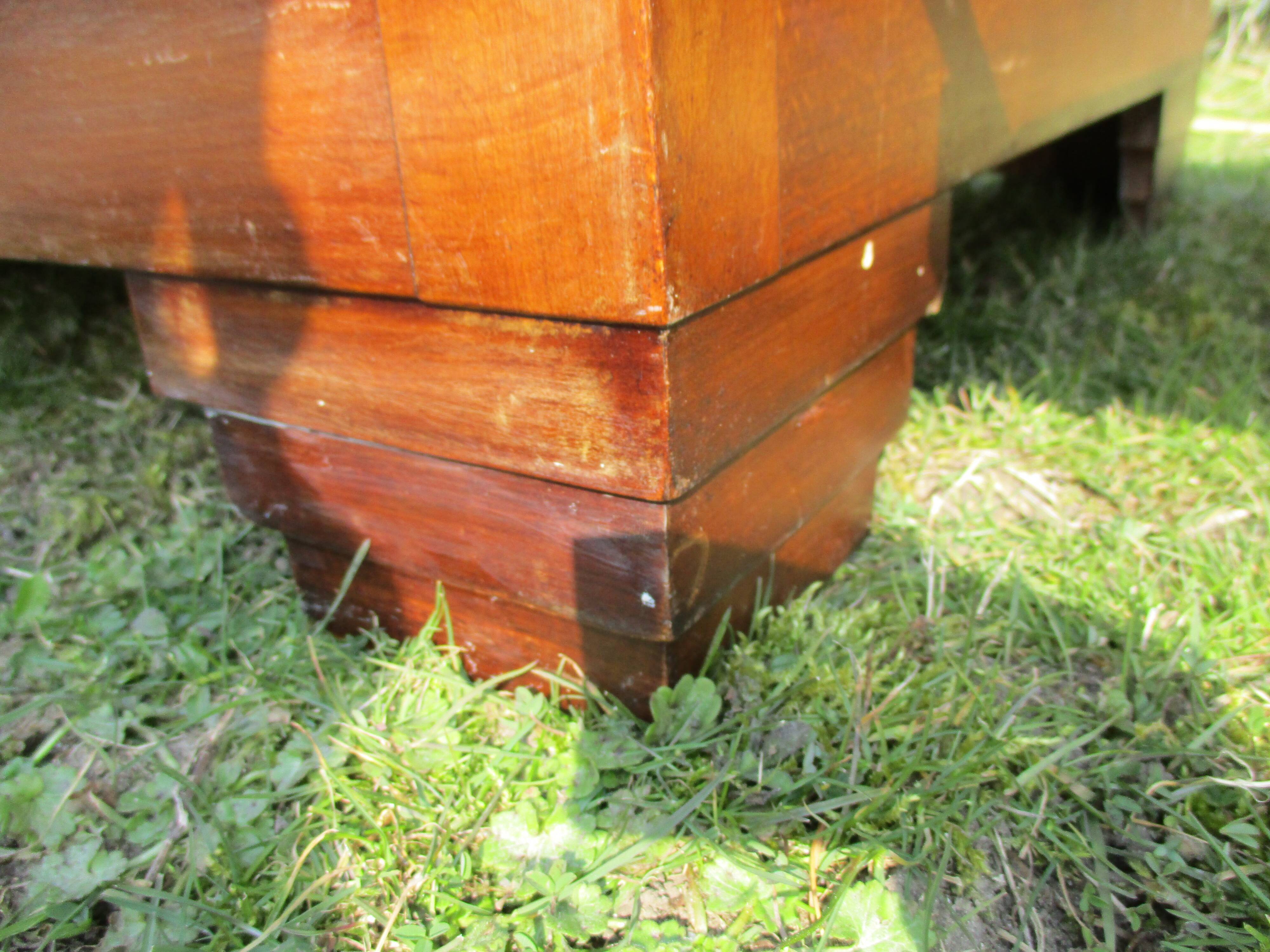 Antique Art Deco sofa bed