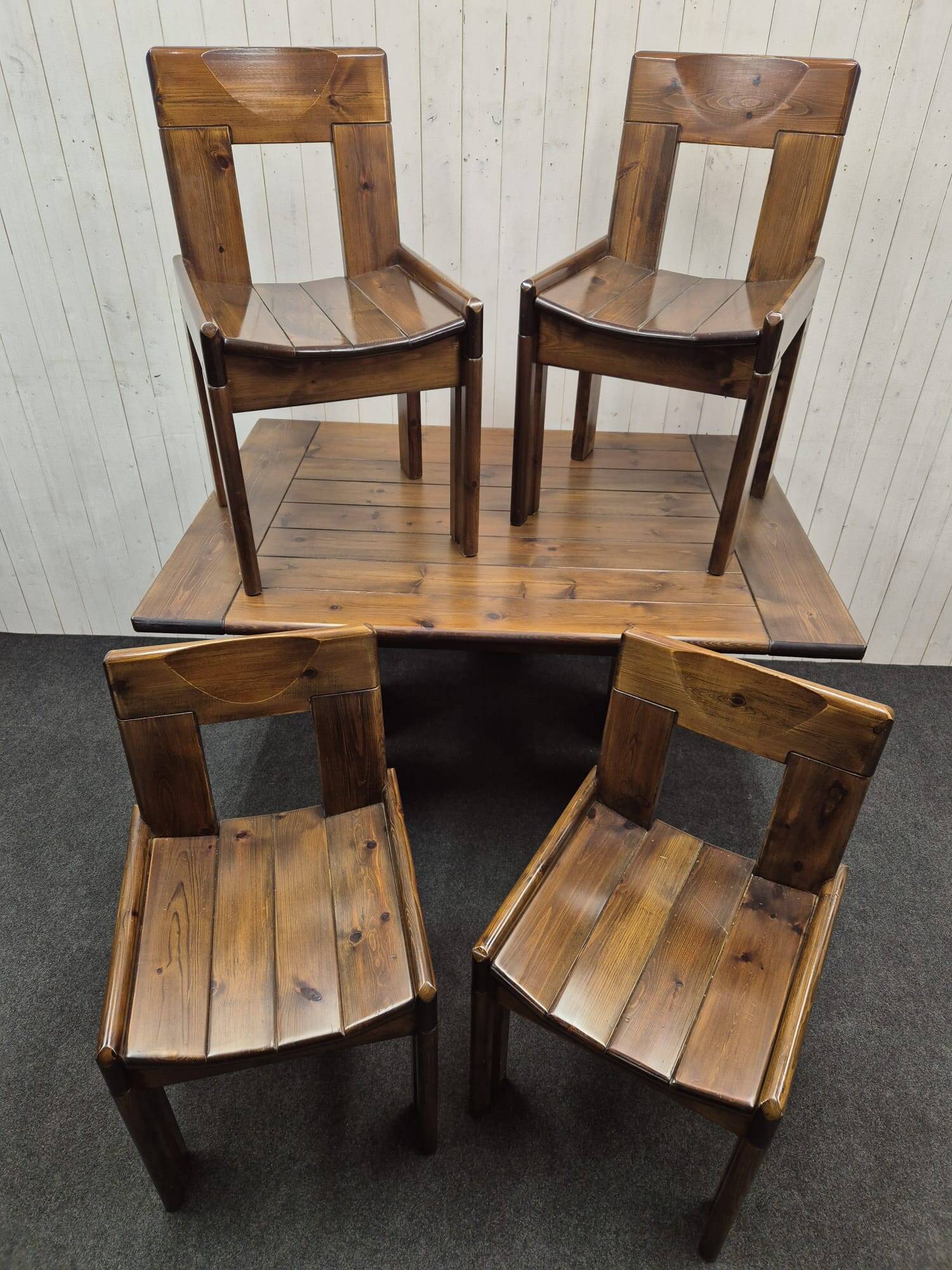 Silvio Coppola table and chair set