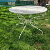 Garden table