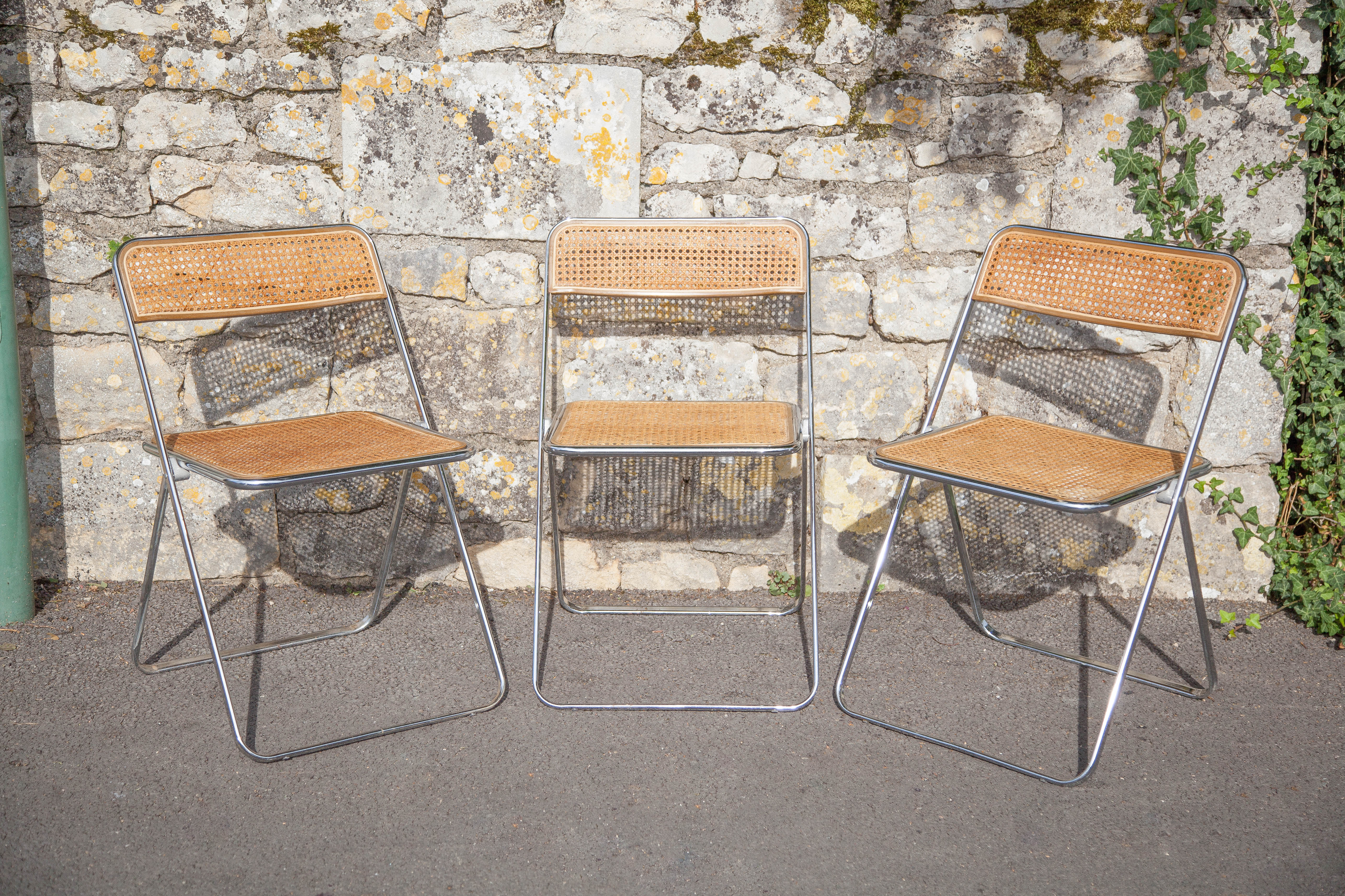 Set of 3 folding chairs in rattan and chromed metal, vintage chair, design, 60's