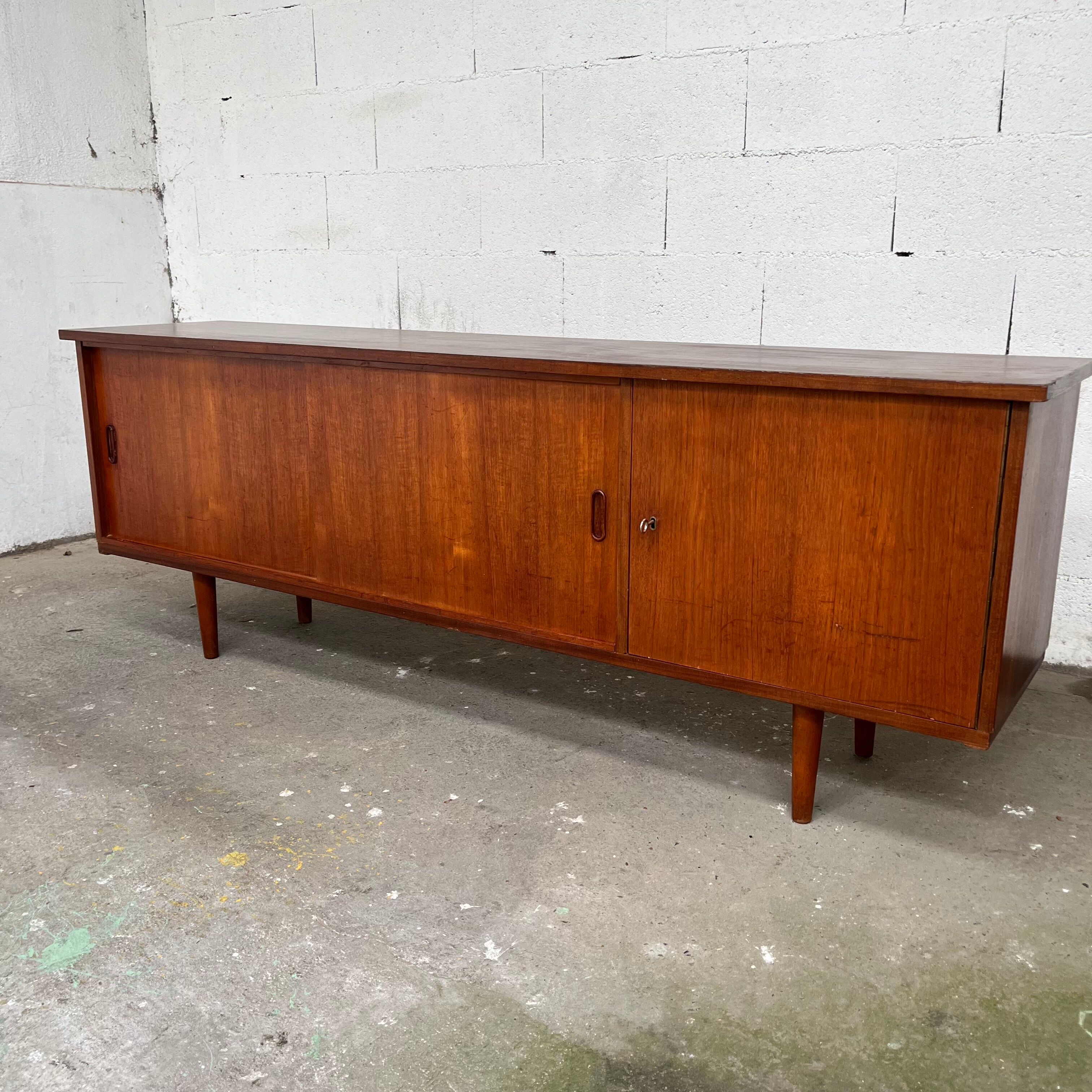 Teak row - Holland 50s