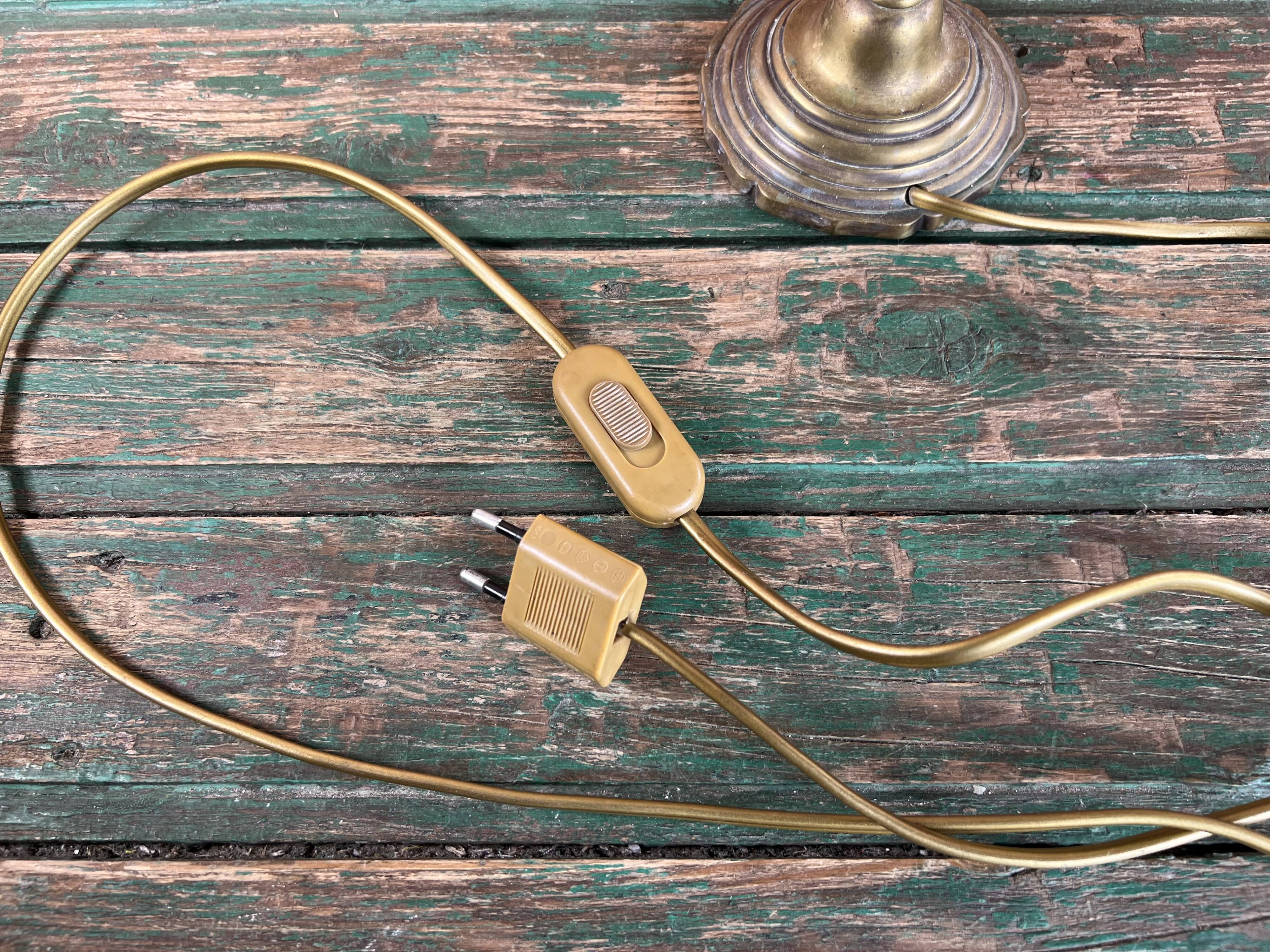 Two-light bronze table lamp