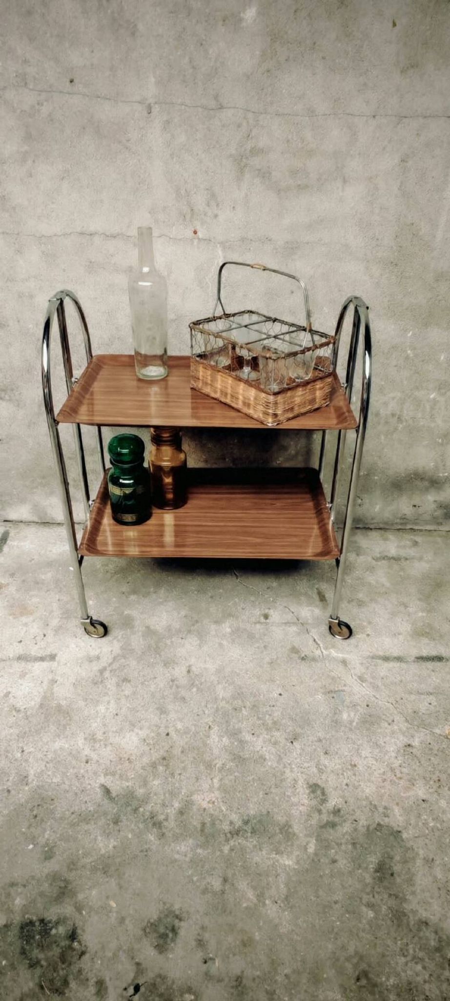 Table roulante et pliable années 70