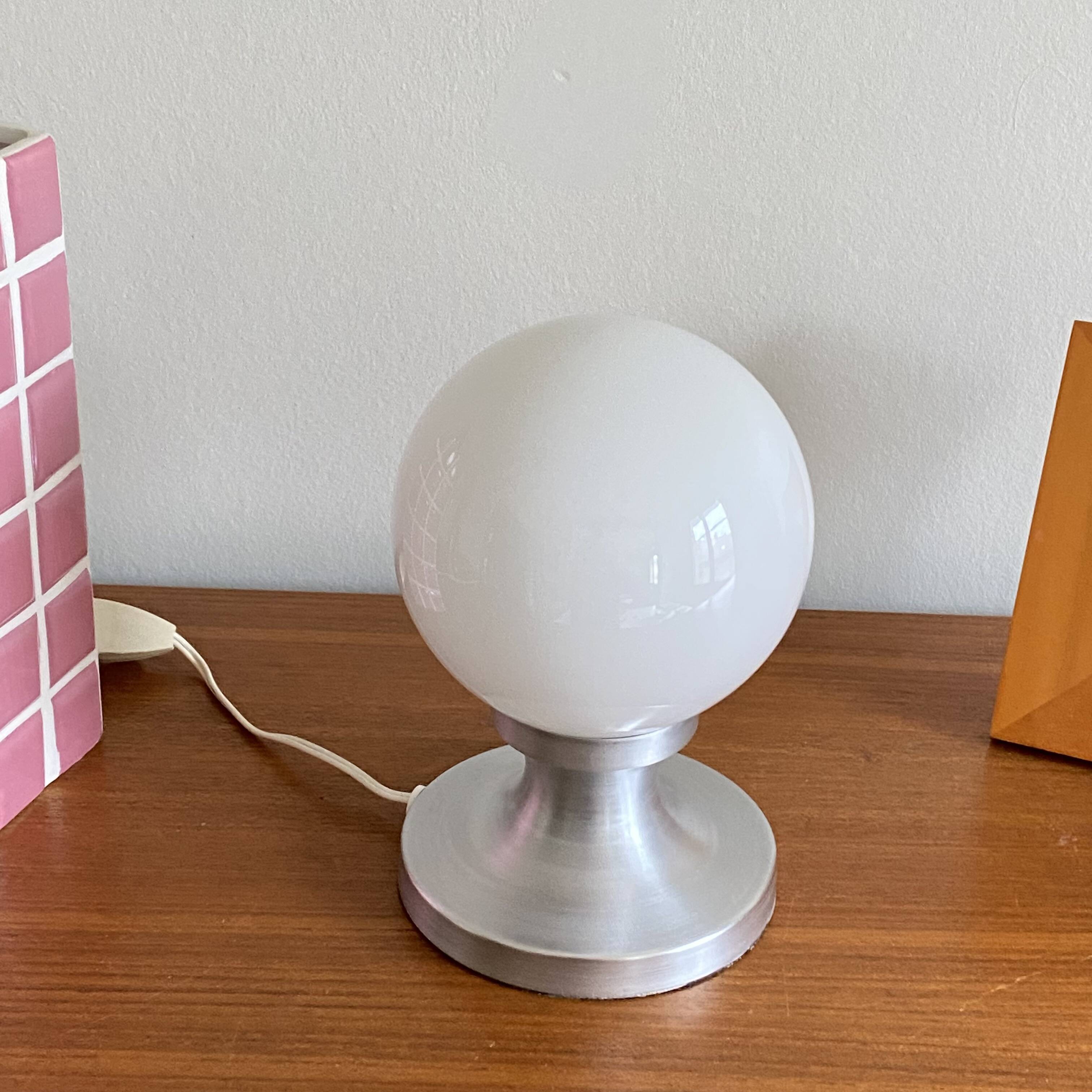 Small vintage table lamp in aluminum and white opaline glass globe LAMP-7362
