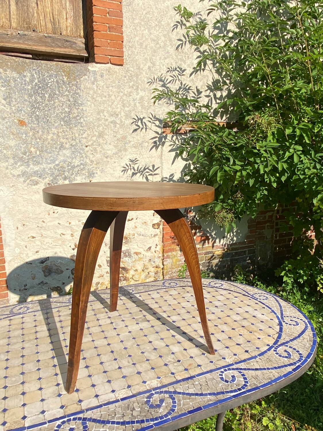 Art Deco Pedestal Table