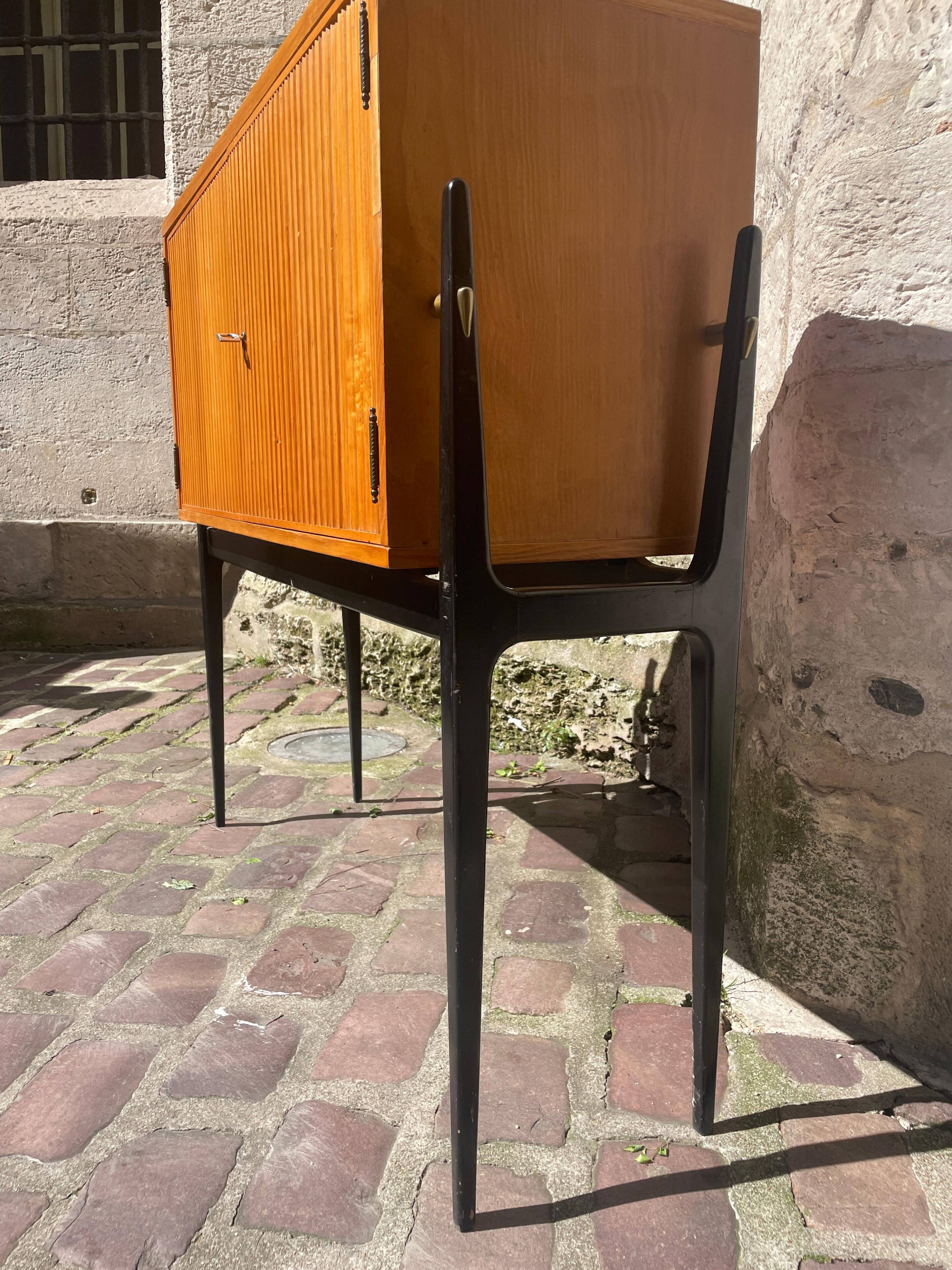 Meuble bar par De Coene Frères