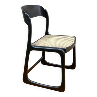 Chaise traîneau par Baumann – cannage & teinte wengé
