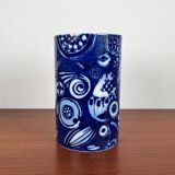 Vintage peacock vase in German porcelain by Bjørn Wiinblad for Rosenthal, 1970s.