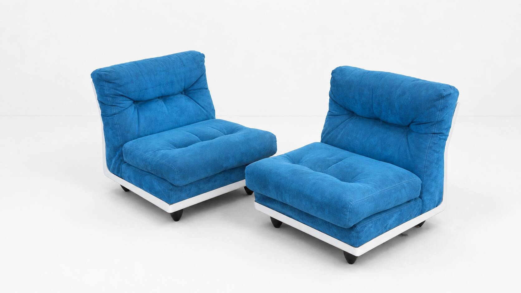 Vintage Italian Modern lounge chairs, 1970s