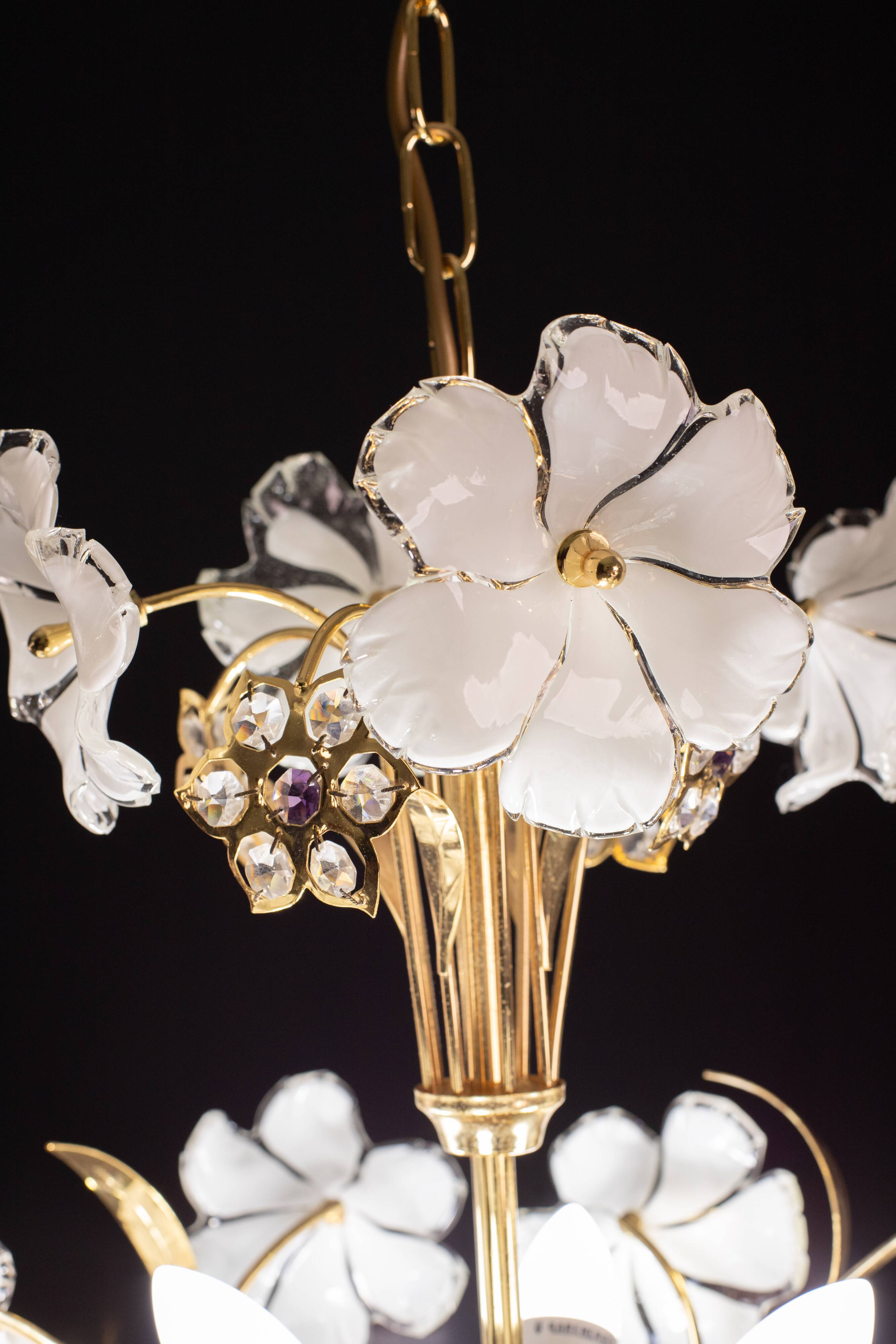 Charming Murano Candlestick White Flowers, 1970