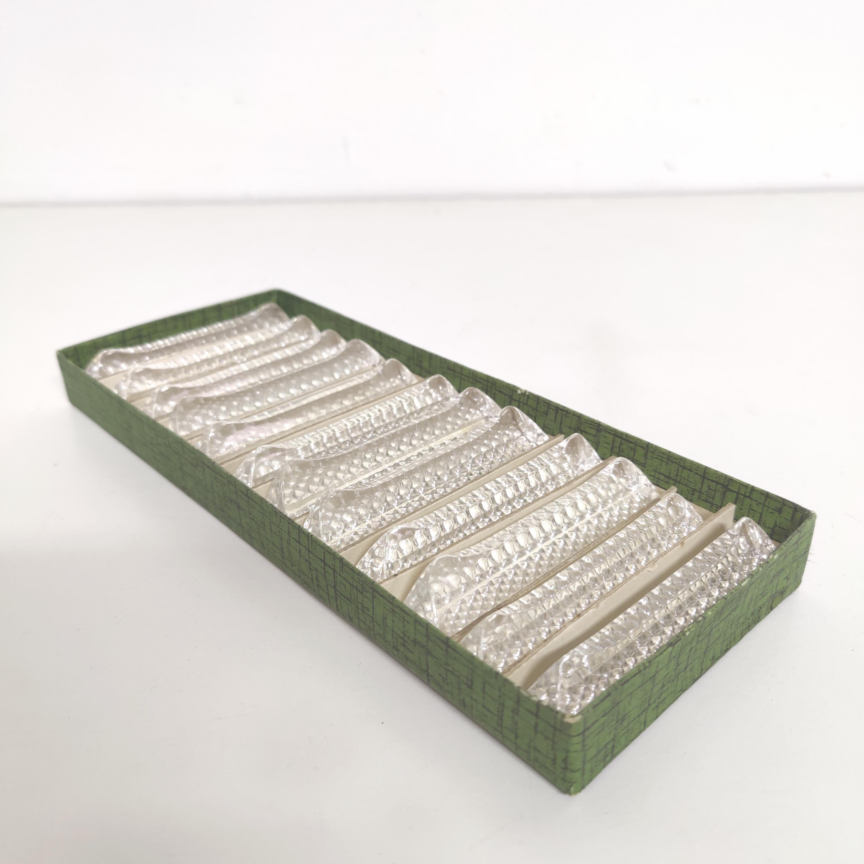 Diamond tip crystal knife holder