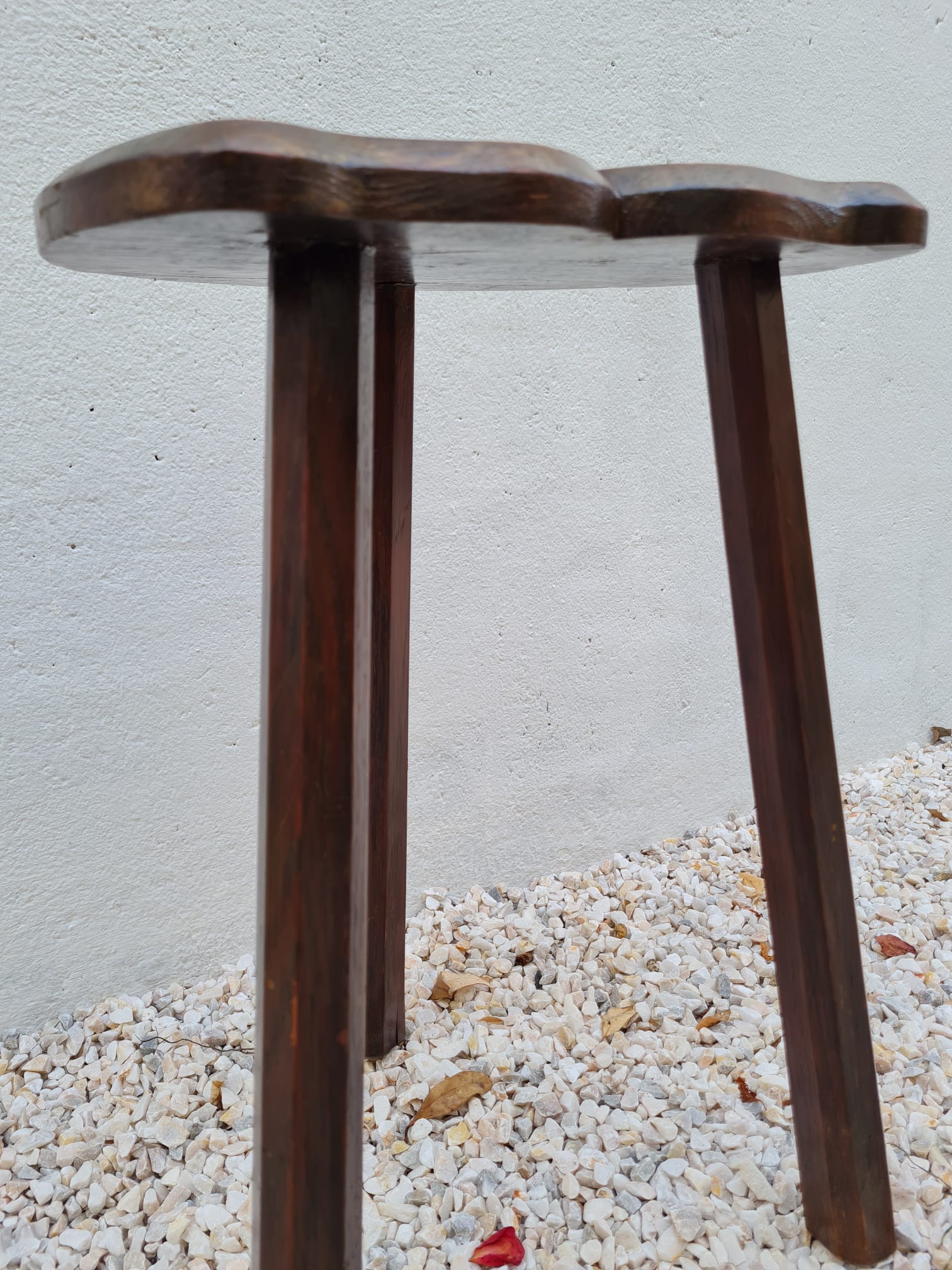 Tripod stool