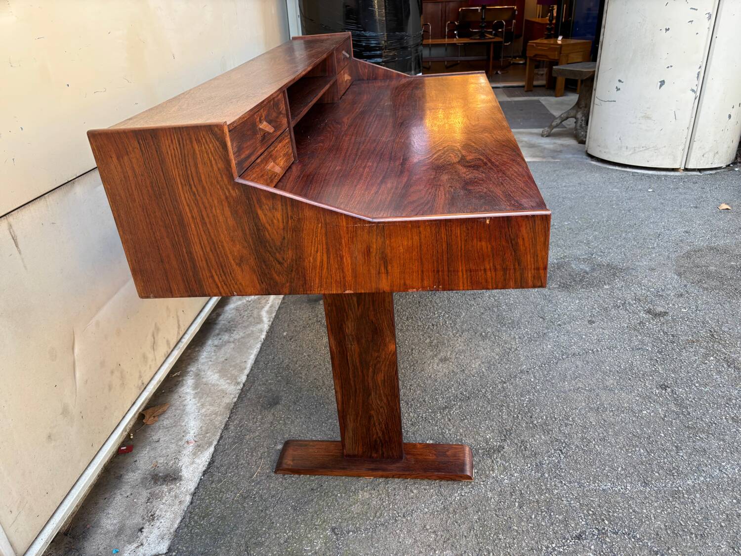 Bureau en palissandre années 60