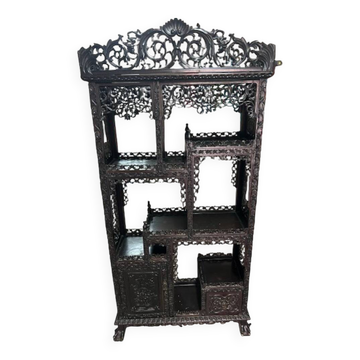 Richly carved antique Chinese display shelf – 19th century