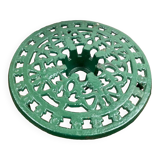 Cast iron trivet with warming system