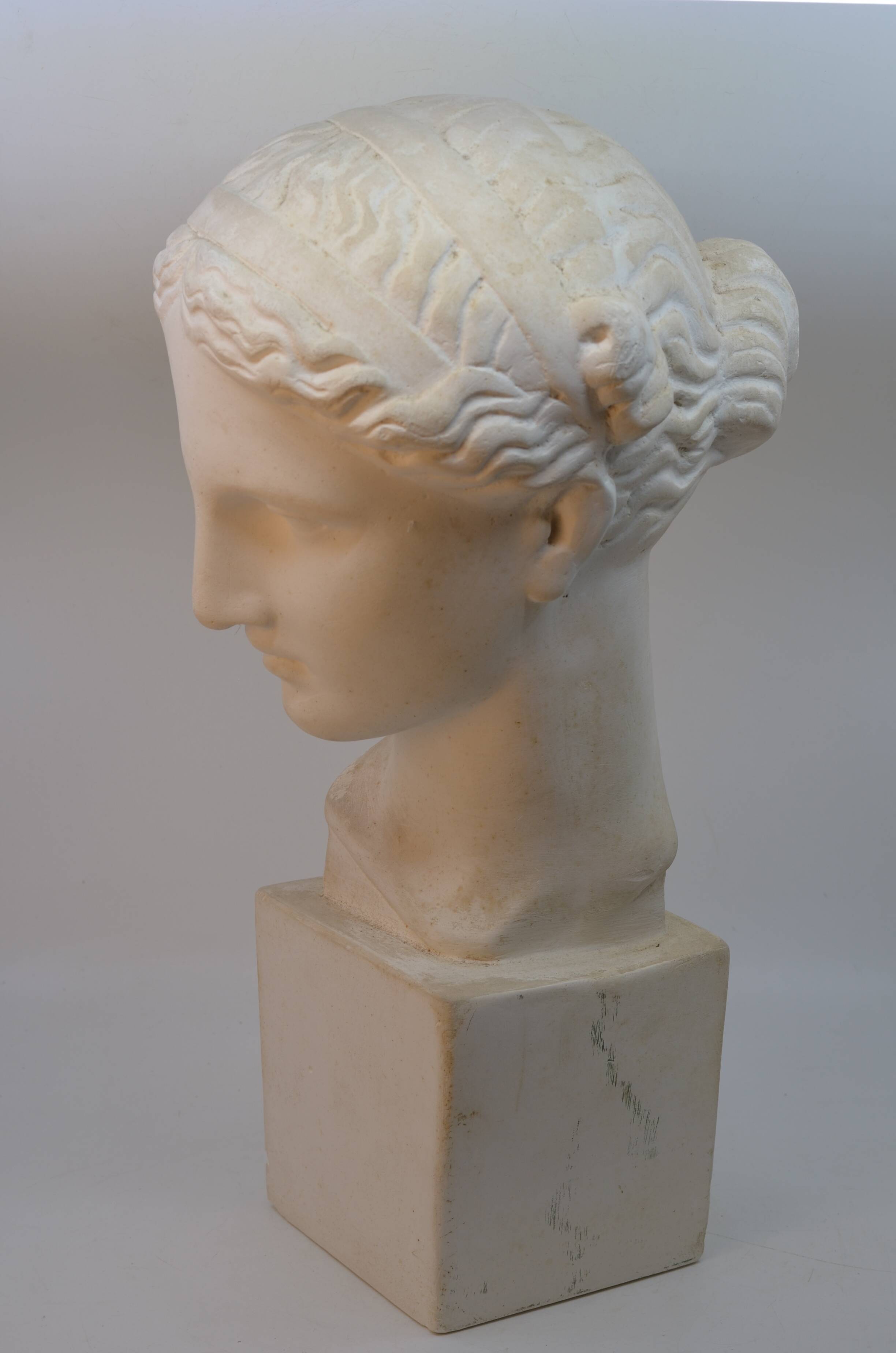 Female bust in plaster – antique style sculpture – classic head 50 cm