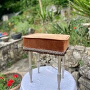 Charming stool in brown velvet and chrome metal
