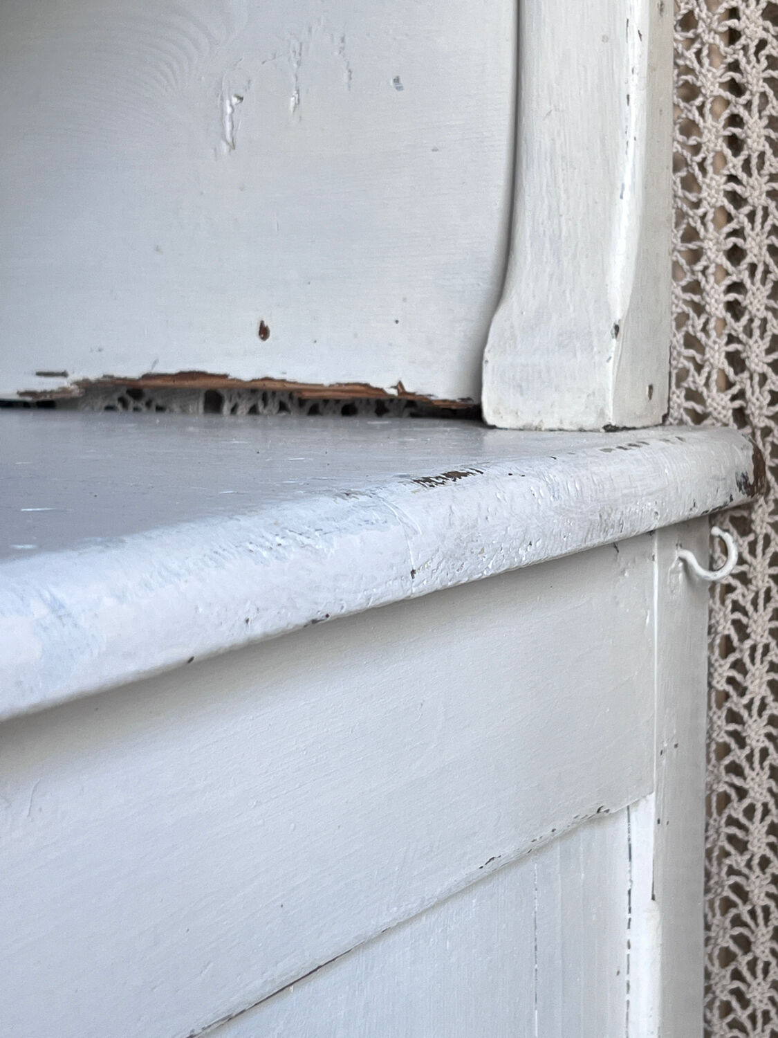 Double glass body buffet