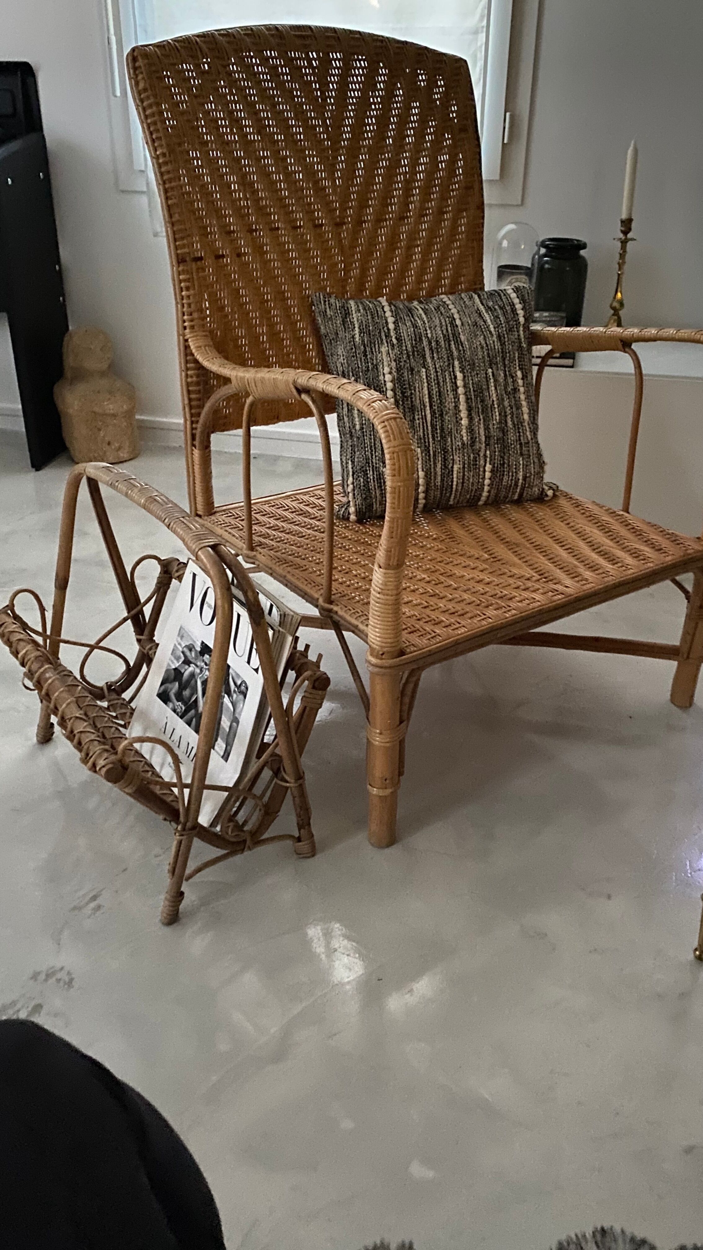 Magazine rack