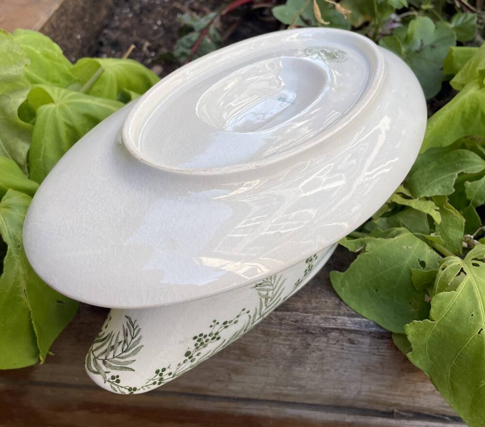 Sauceboat in earthenware k&g luneville pepper model tableware