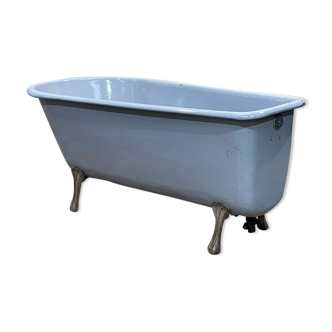 Enamelled bathtub early twentieth