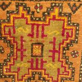 Vintage carpet sinkiang caucasian designs 92x150 cm