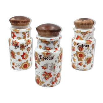 Arcopal spice jars
