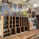 Shelf workshop or vinyl lockers