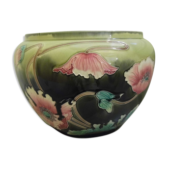 Slurry pot cover, Art Nouveau period earthenware