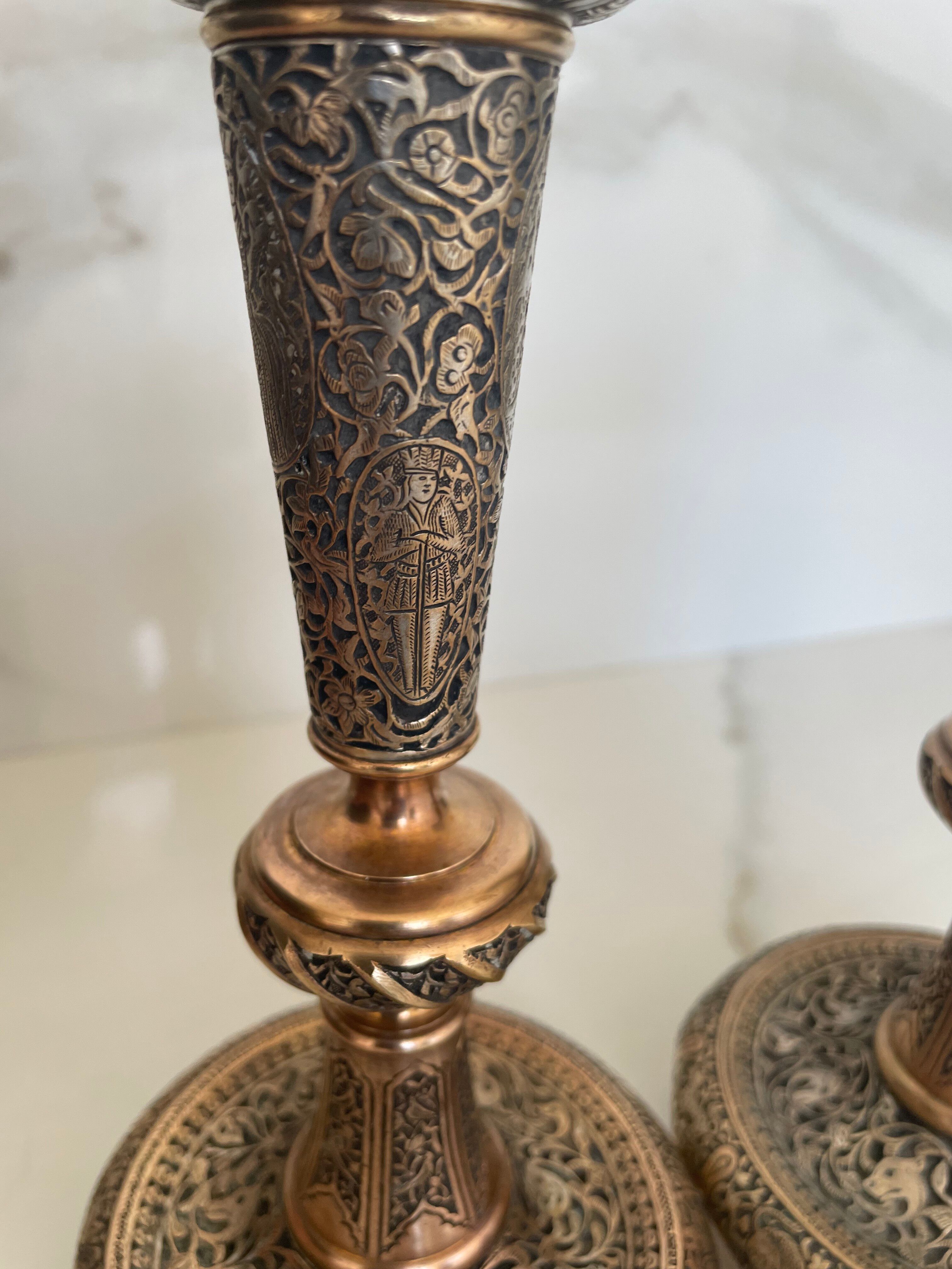 Paire de bougeoirs persans, style kadjar, début XXe
