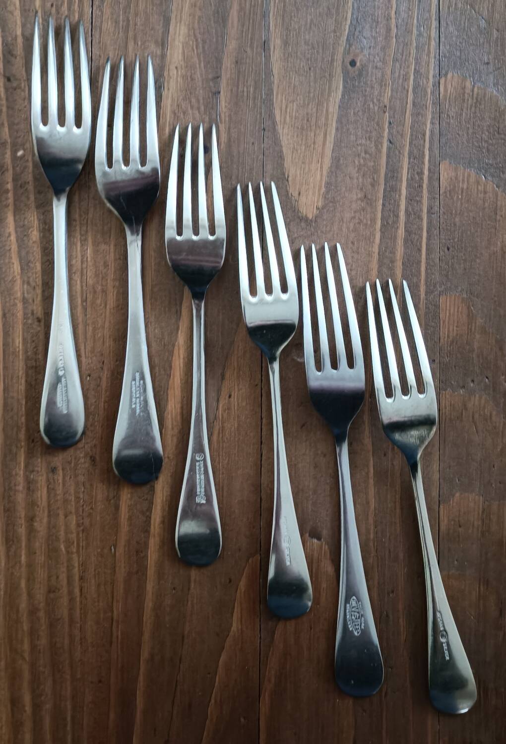 6 silver-plated forks