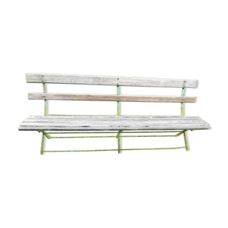 Folding garden bench