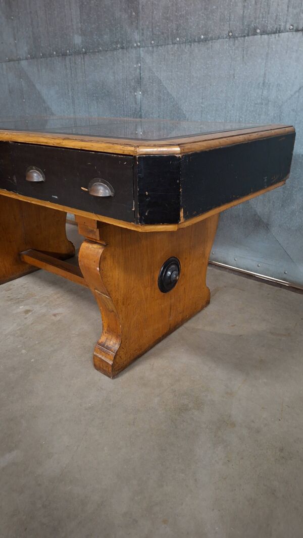 Table vitrine / table de présentation / comptoir avec tiroirs