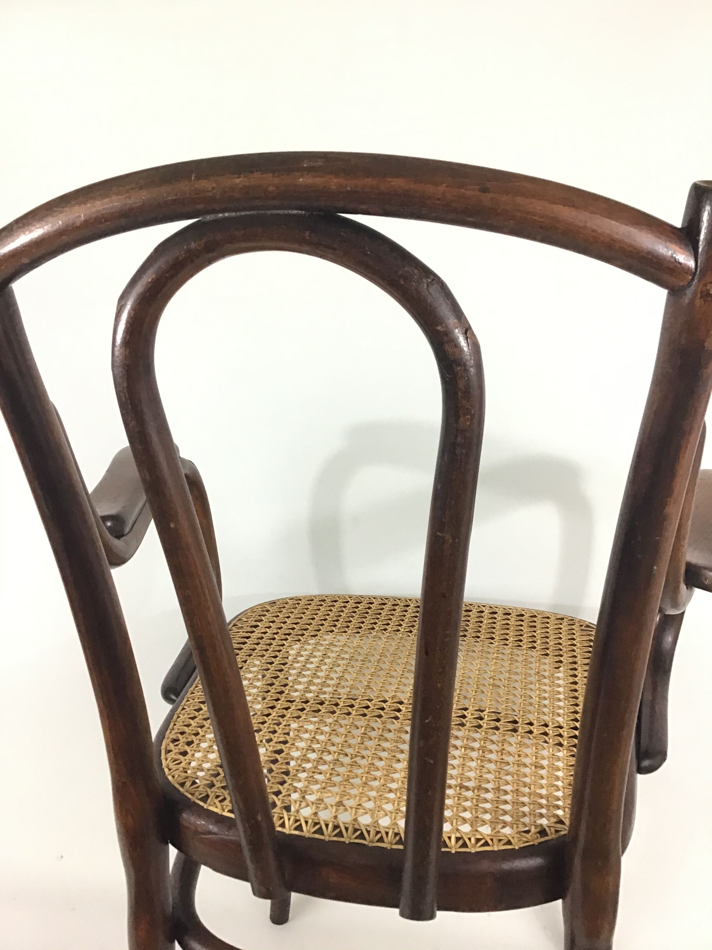 Thonet chair 11