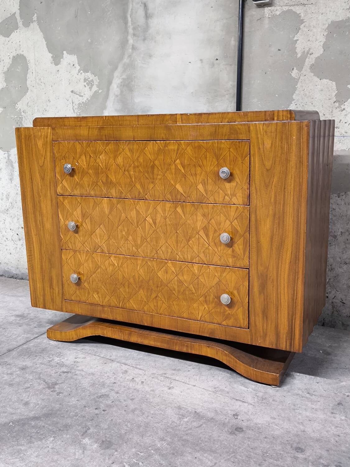 Vintage Art Deco commode from the 1950s.