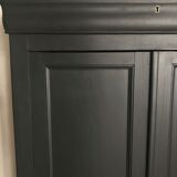 Armoire parisienne ancienne
