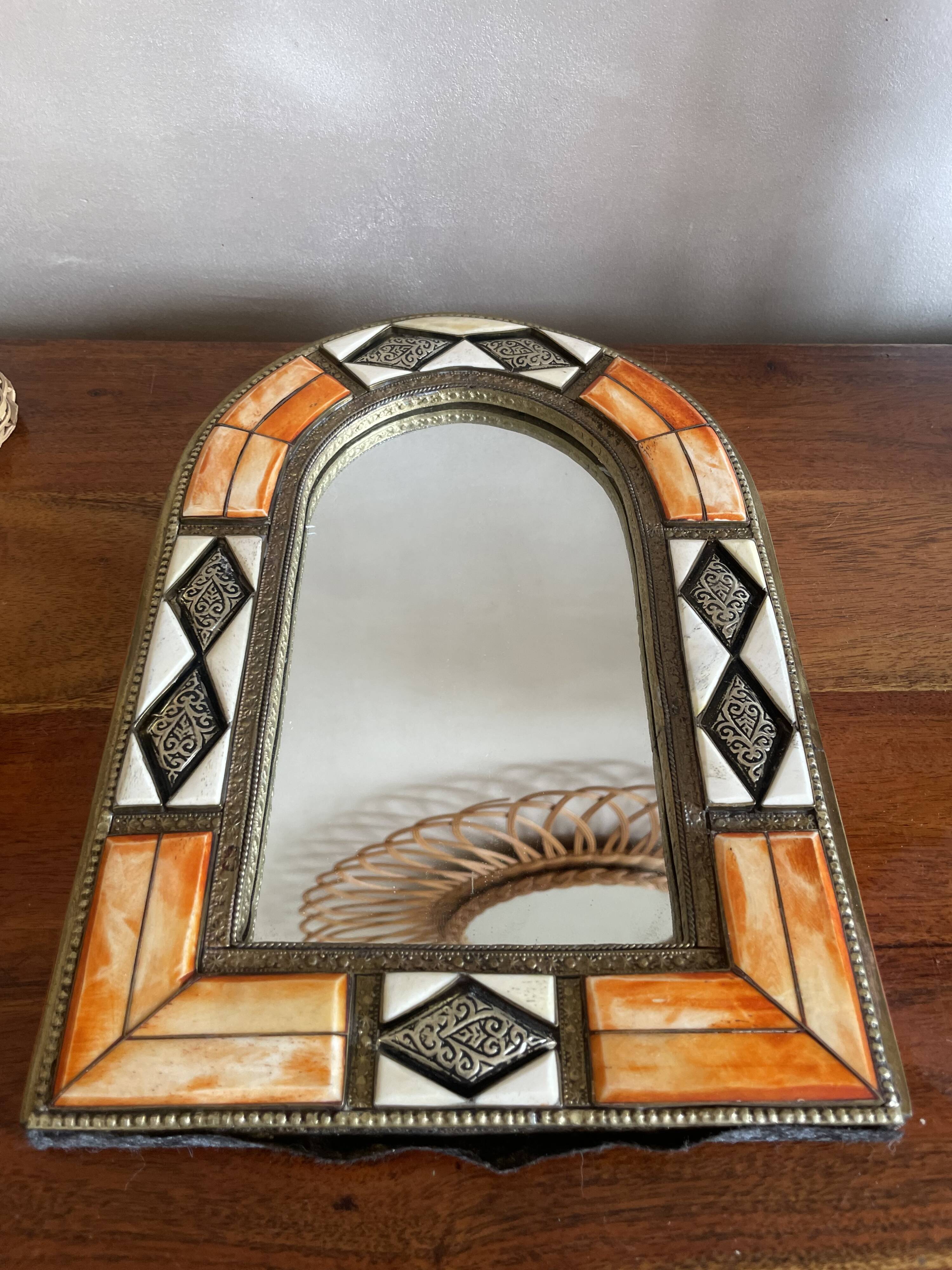 Orange mirror