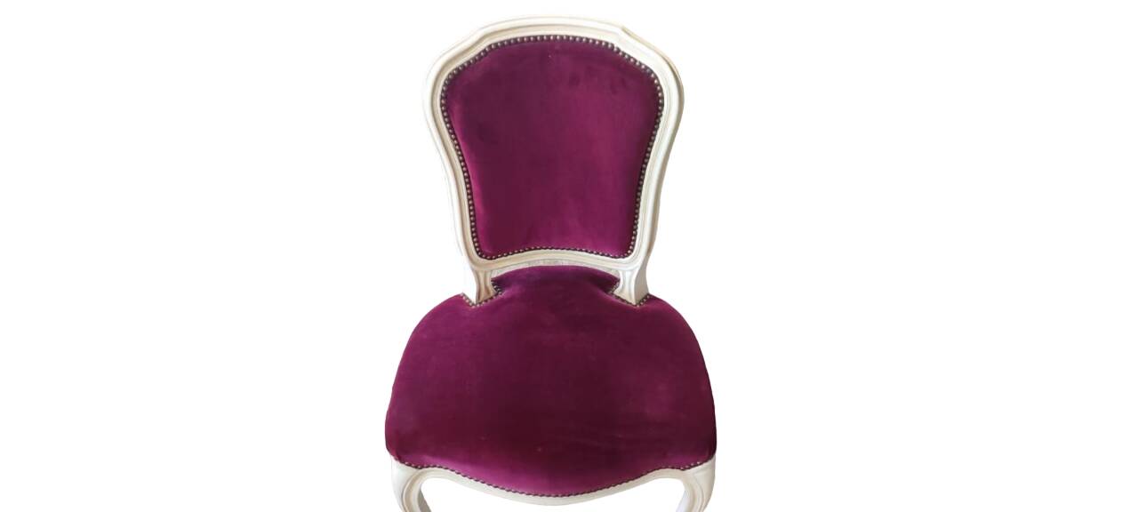 Castle chair and footrest in wood and burgundy velvet