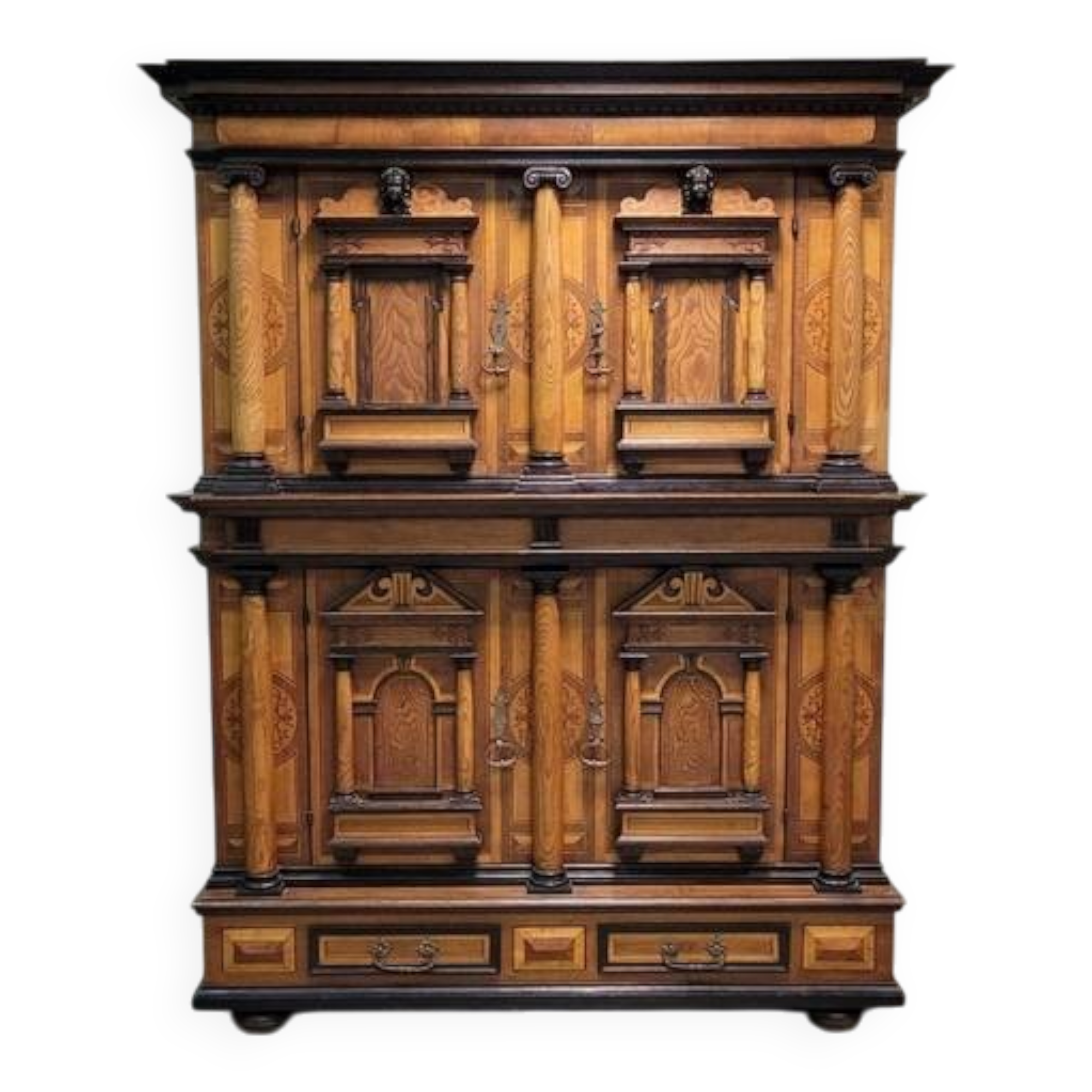 Cabinet or two-part cabinet with Renaissance architectural facade